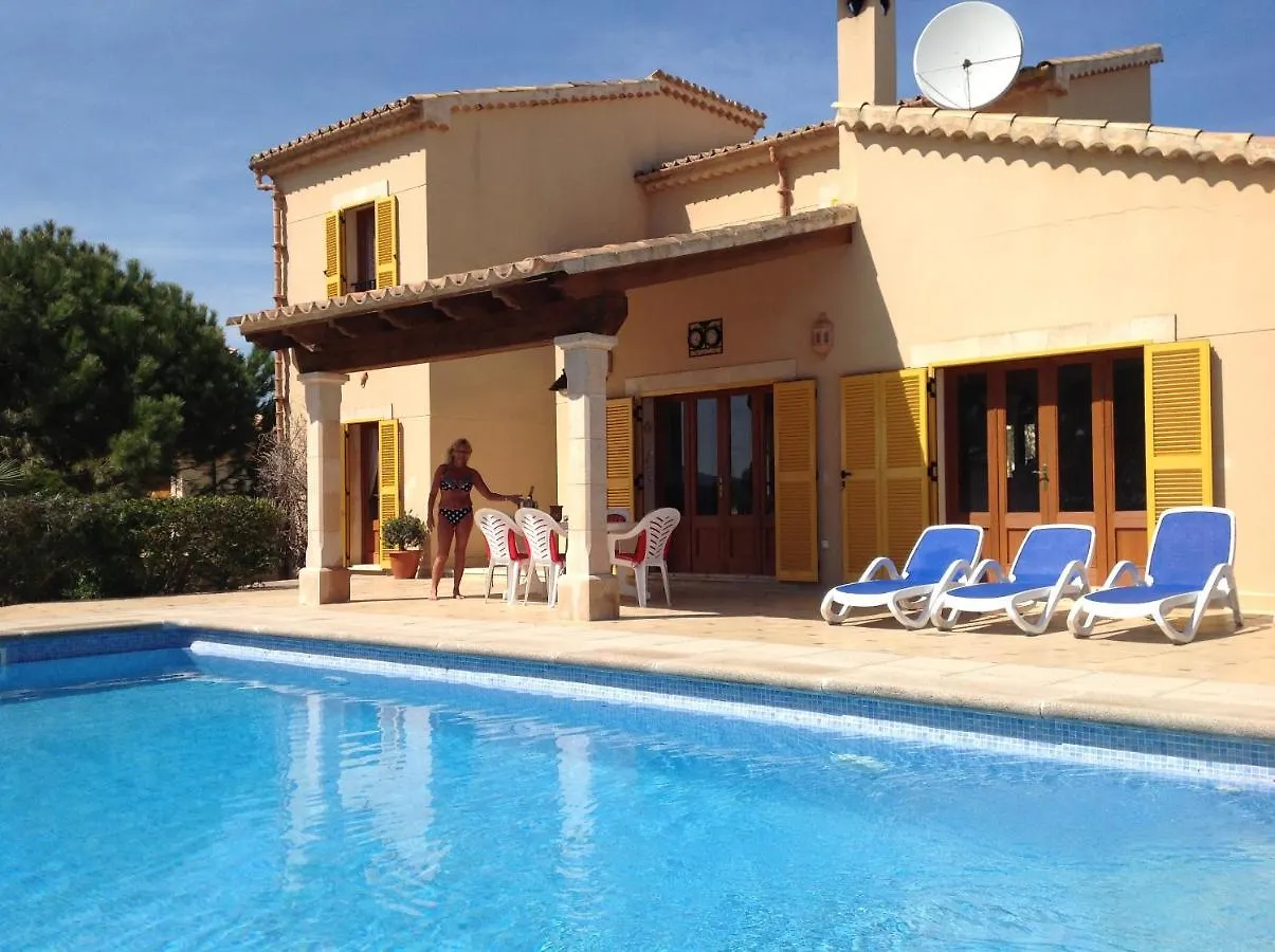 Villa Carolina- Llenaire, Puerto De Pollensa