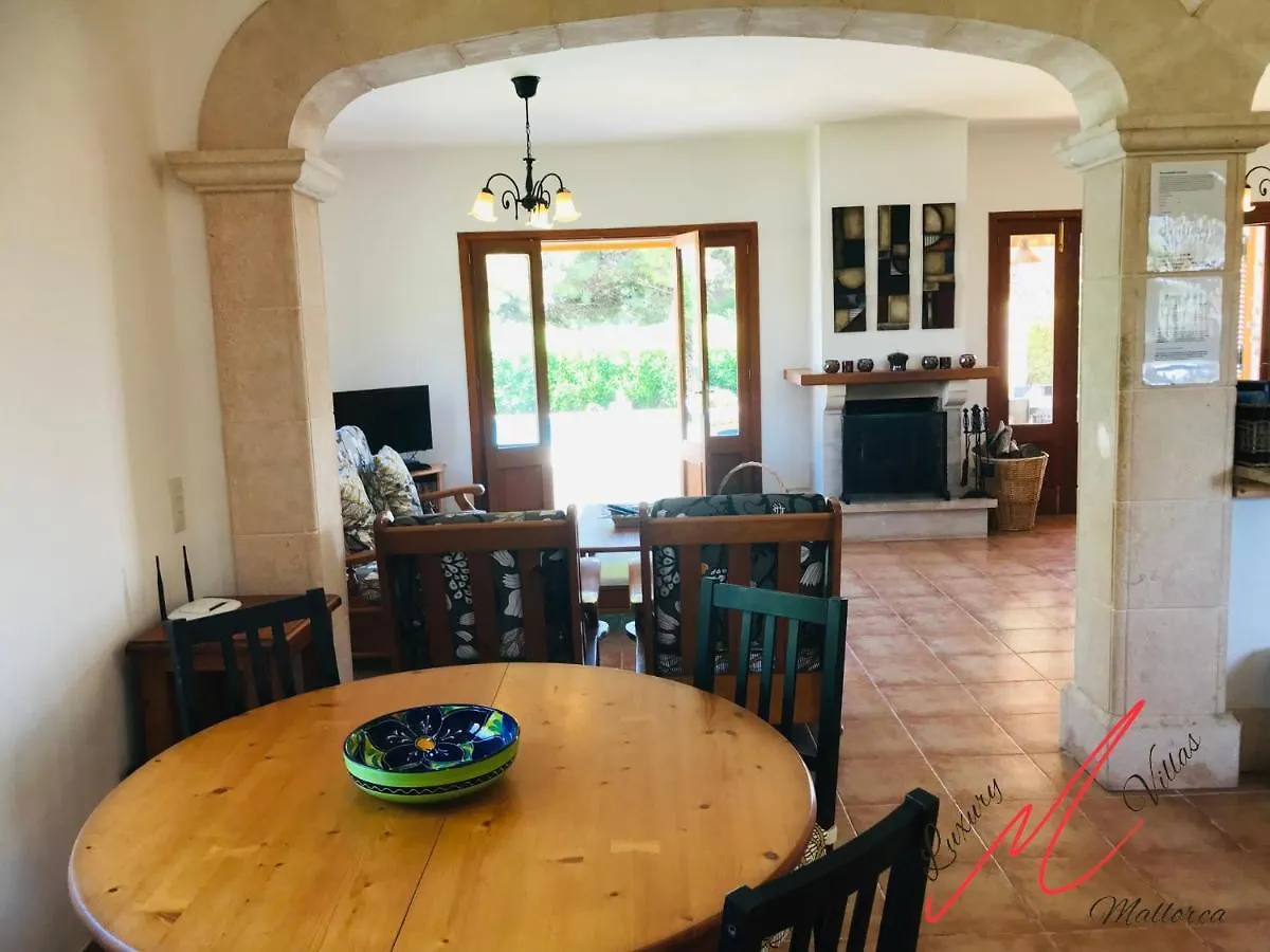 Villa Carolina- Llenaire, Puerto De Pollensa Holiday home Pollenca